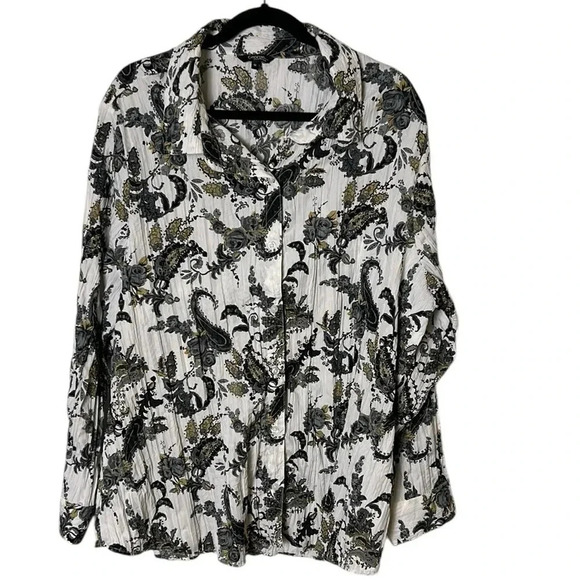 shirt ,blouse,women 4x,crinkle,lightweight,like new,paisley,front closure career - Picture 1 of 13